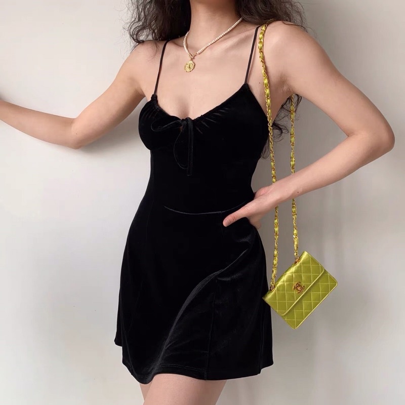 Đầm Body Hai Dây Nhung nhún ngực sexy lady