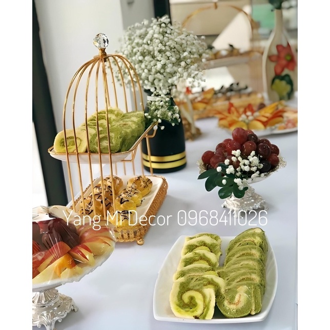 Khay bánh lồng vuông