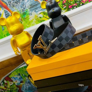 Thắt lưng Lv