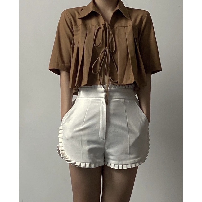 TINNA TOP/ ÁO SƠ MI CROPTOP XẾP LY CỘT NƠ CÁ TÍNH