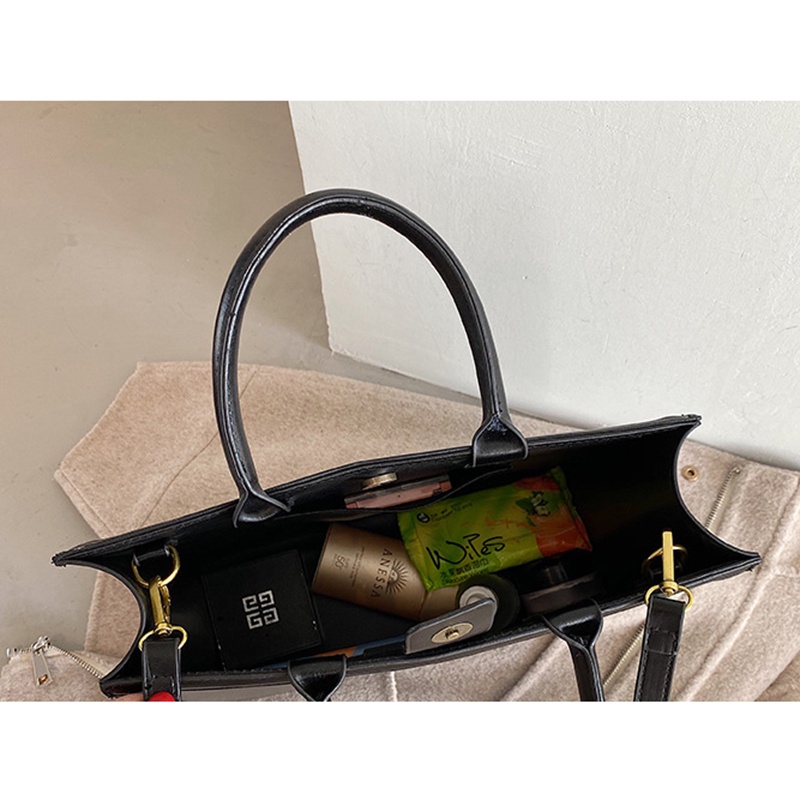 Túi đeo chéo IELGY ba chiều sức chứa lớn đơn giản dành cho nữ