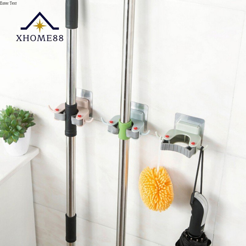 Móc dán tường kẹp giữ cây lau nhà, treo đồ đa năng (kèm 2 móc phụ)