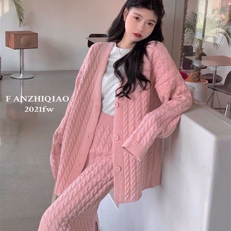 Set áo len vặn thừng và chân váy len