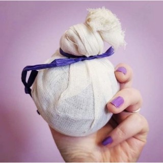 Viên sủi bồn tắm DEEP SLEEP - Bath bomb - Bom tắm hương hoa lavender với cánh hoa oải hương và cánh hoa cúc