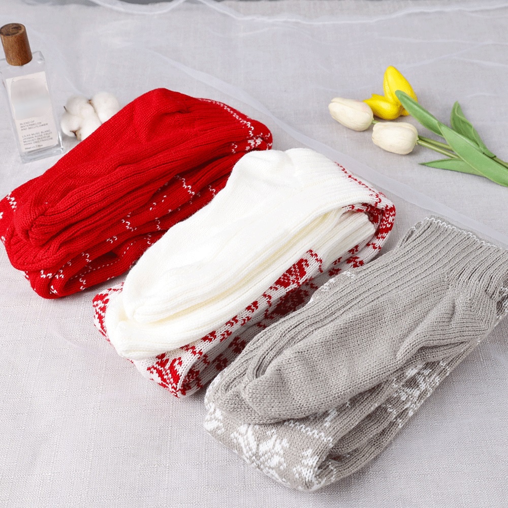 Đôi Tất Chân Len Dài Qua Gối Họa Tiết Giáng Sinh Thời Trang Cho Nữ