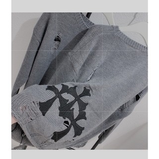 Áo len chrome hearts rách chữ lưng