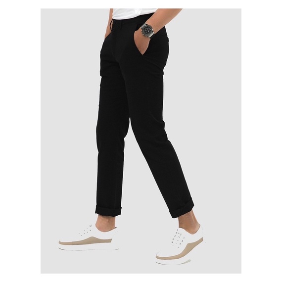 Sale quần kaki giãn Biluxury 60%