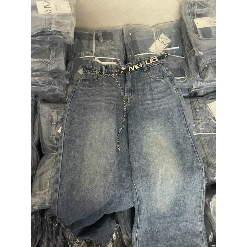 Quần jean xuông không kèm đai