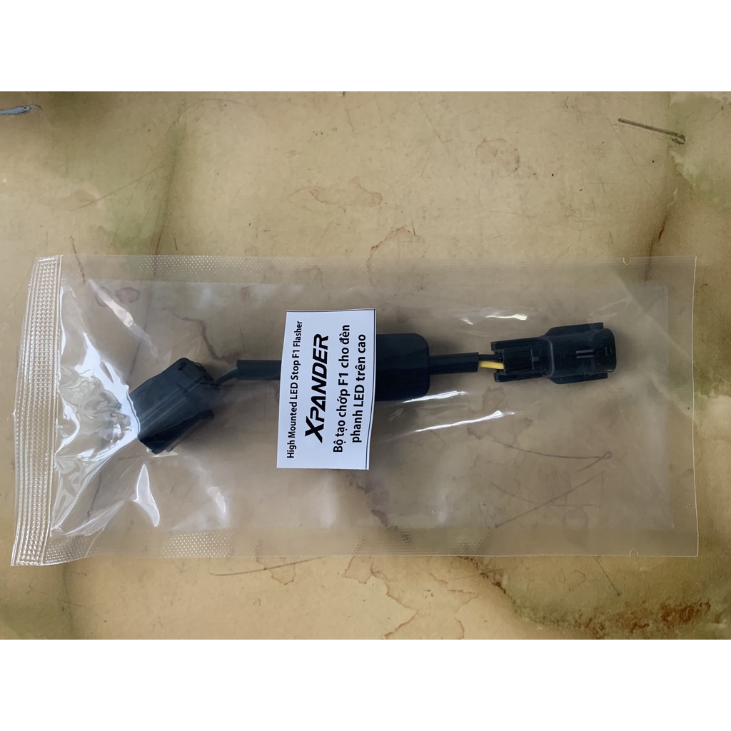Chíp nháy đèn phanh trên cao Xpander