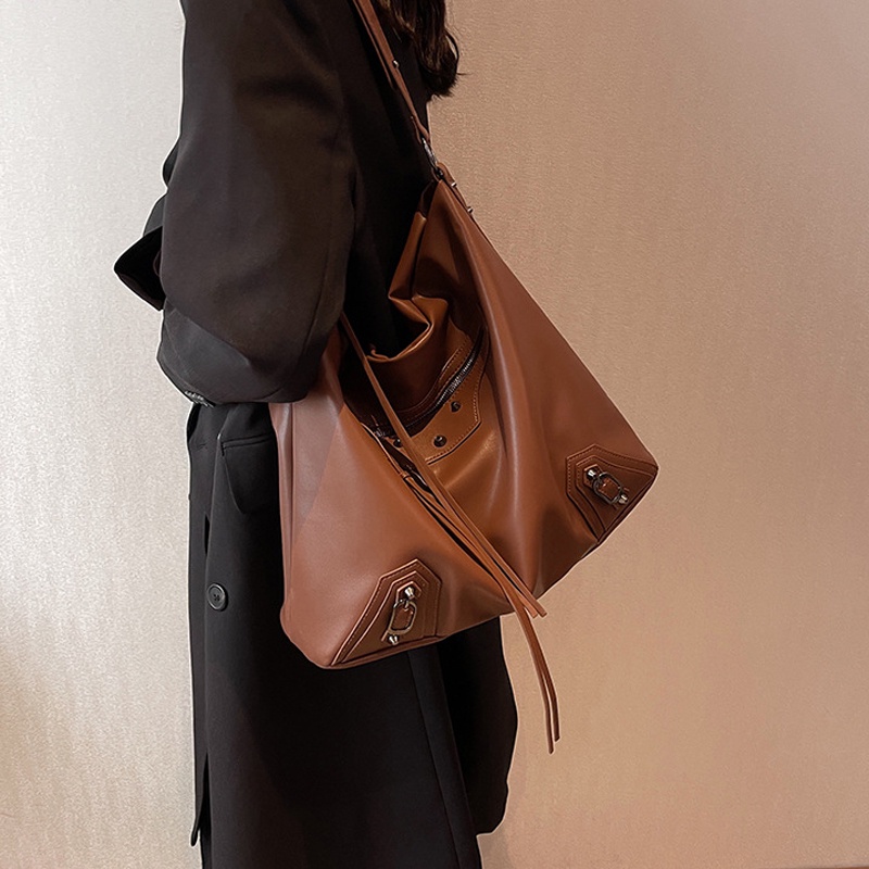 Túi đeo vai IELGY mềm mại sức chứa lớn dễ phối đồ thời trang cho nữ