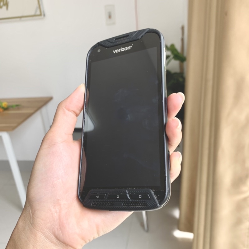 SIÊU GIẢM GiÁ - Điện thoại Mỹ Kyocera DuraForce Pro e6820 - CHỐNG NƯỚC VA ĐẬP TIÊU CHUẨN QUÂN ĐỘI MỸ (Loa to,Snap 617)