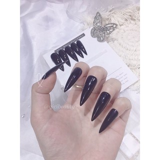 Nailbox thiết kế móng tay giả màu trơn đen bóng