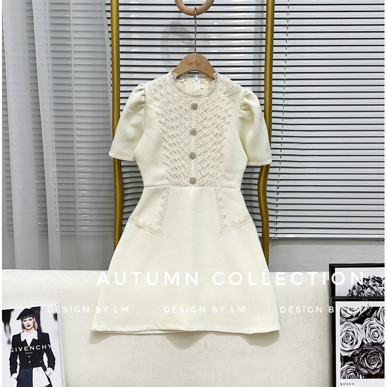 Váy dạ tweed phối ren cổ