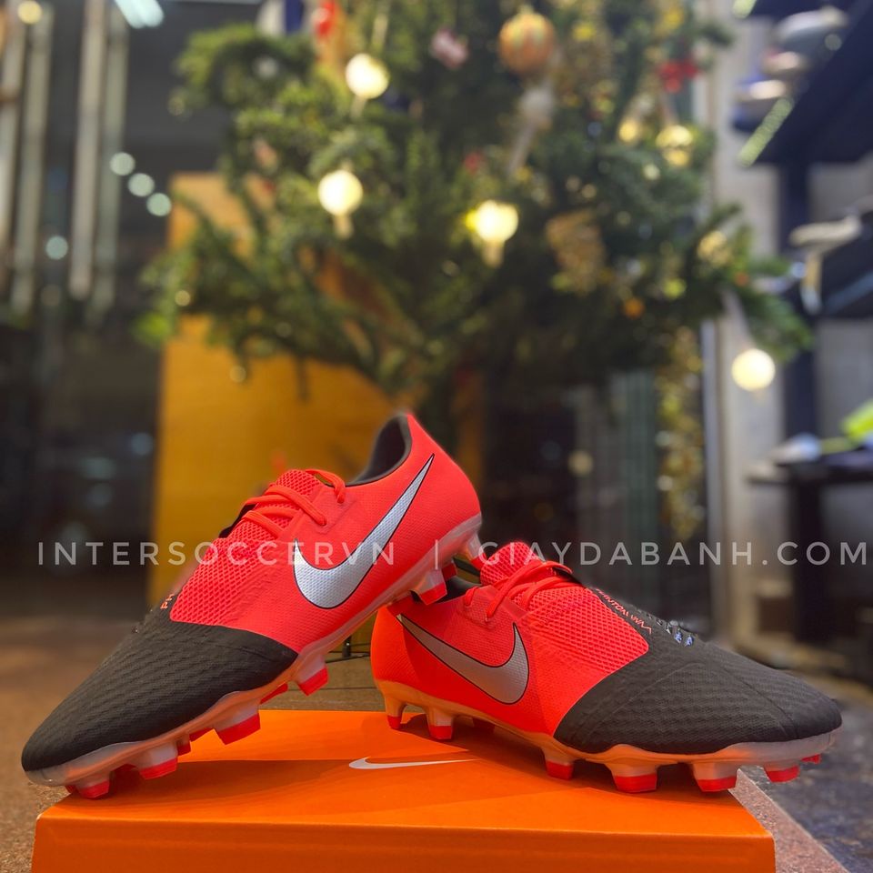 Giày đá bóng Nike Phantom Venom Academy FG