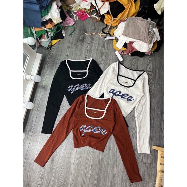 Áo Thun Croptop Tay Dài APEA Viền Cổ U Hình thật cuối