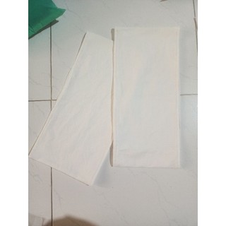 Áo ống lót viền kiểu hàn.