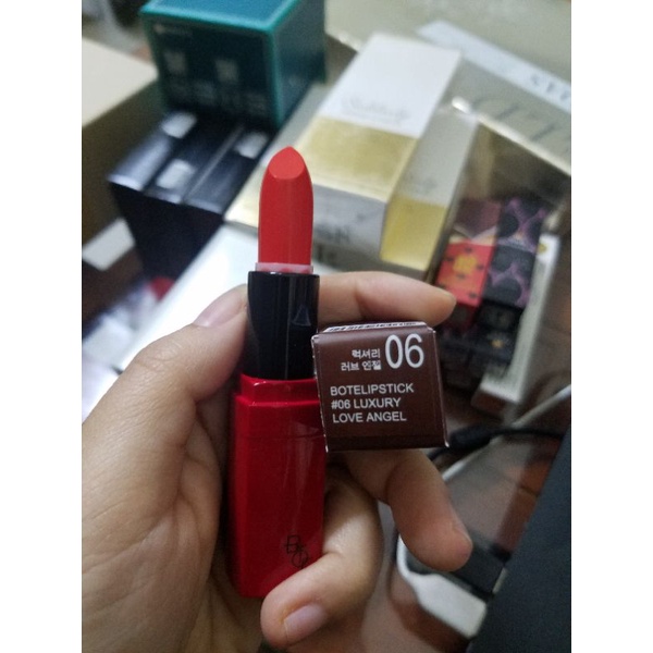 Thanh lý son Skinface vỏ đỏ màu 06 cam đỏ