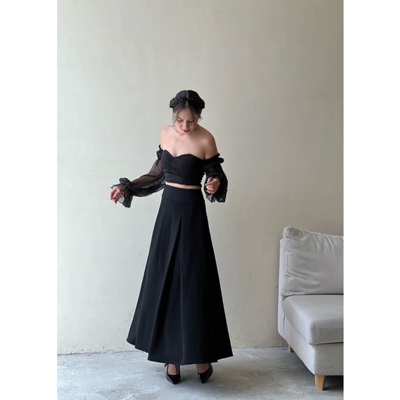 Chân váy dài Lalin- xếp ly dáng dài trắng đen