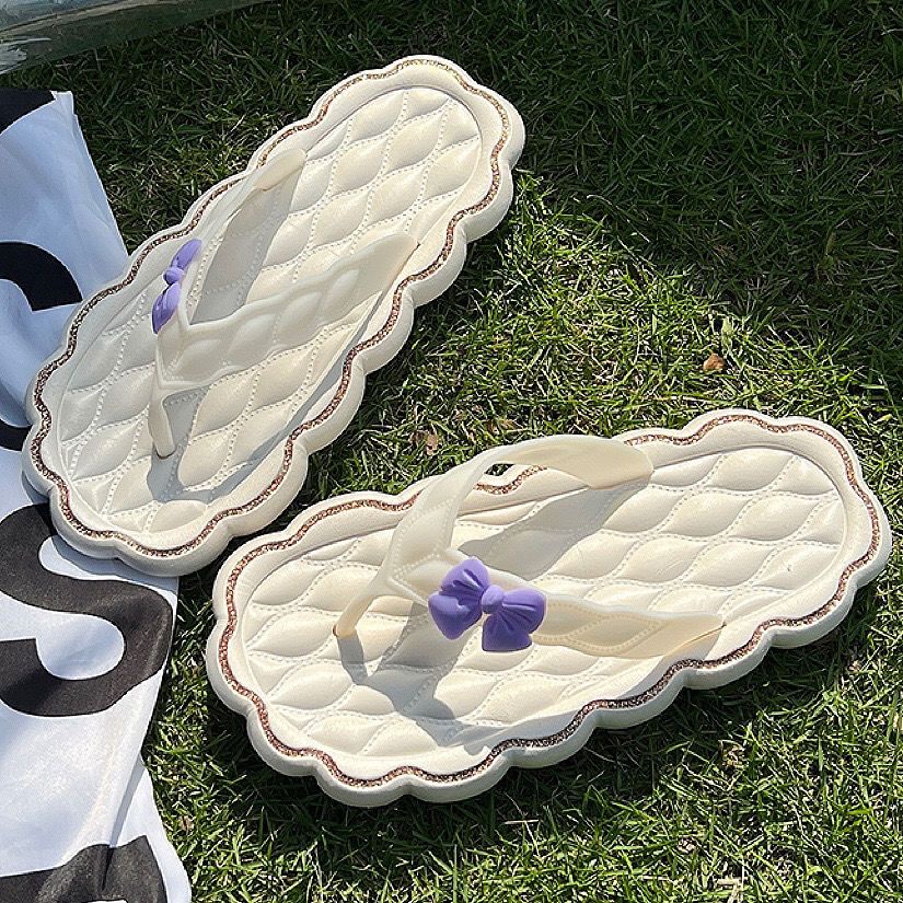 Dép Xỏ Ngón Mùa Hè Phong Cách Mới Chất Lượng Cao ins Hình Trái Tim Chống Mài Mòn Cho Nữ Sinh Ngoài Trời