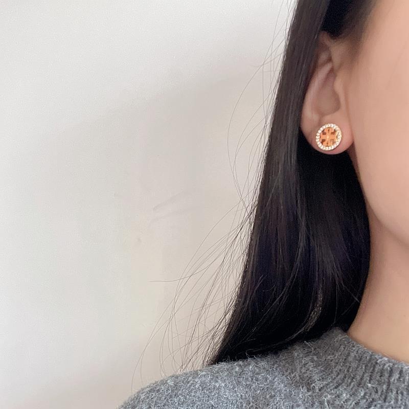 Bông Tai Mạ Vàng Hình Tròn Rỗng Đính Kim Cương Giả Đơn Giản Cho Nữ