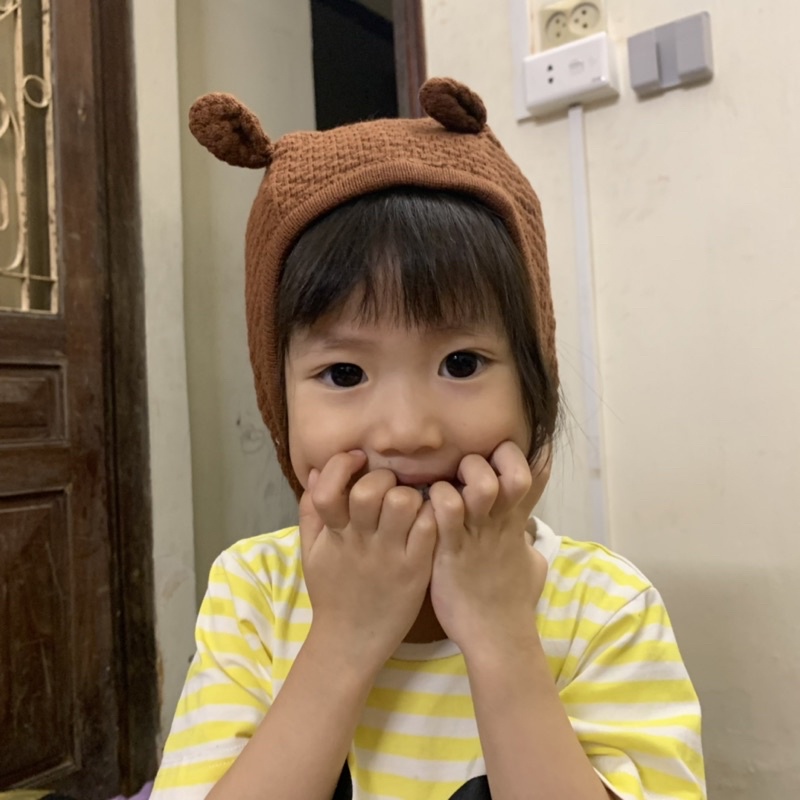 Mũ len trùm tai gấu HM