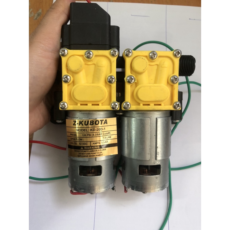 Bơm đôi dùng cho bình xịt điện 20 lít
