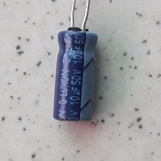 5 túi 200c tụ 10uf/50v g- luxon.