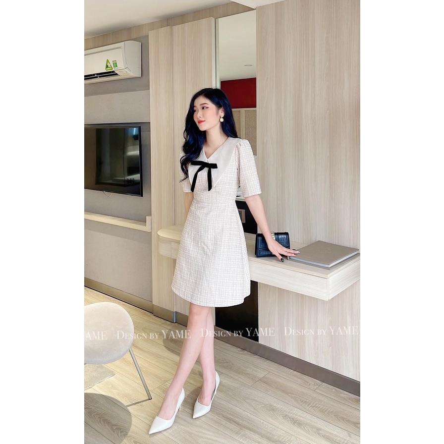 Váy dạ cổ phối voan đính nơ màu be Maya Dress