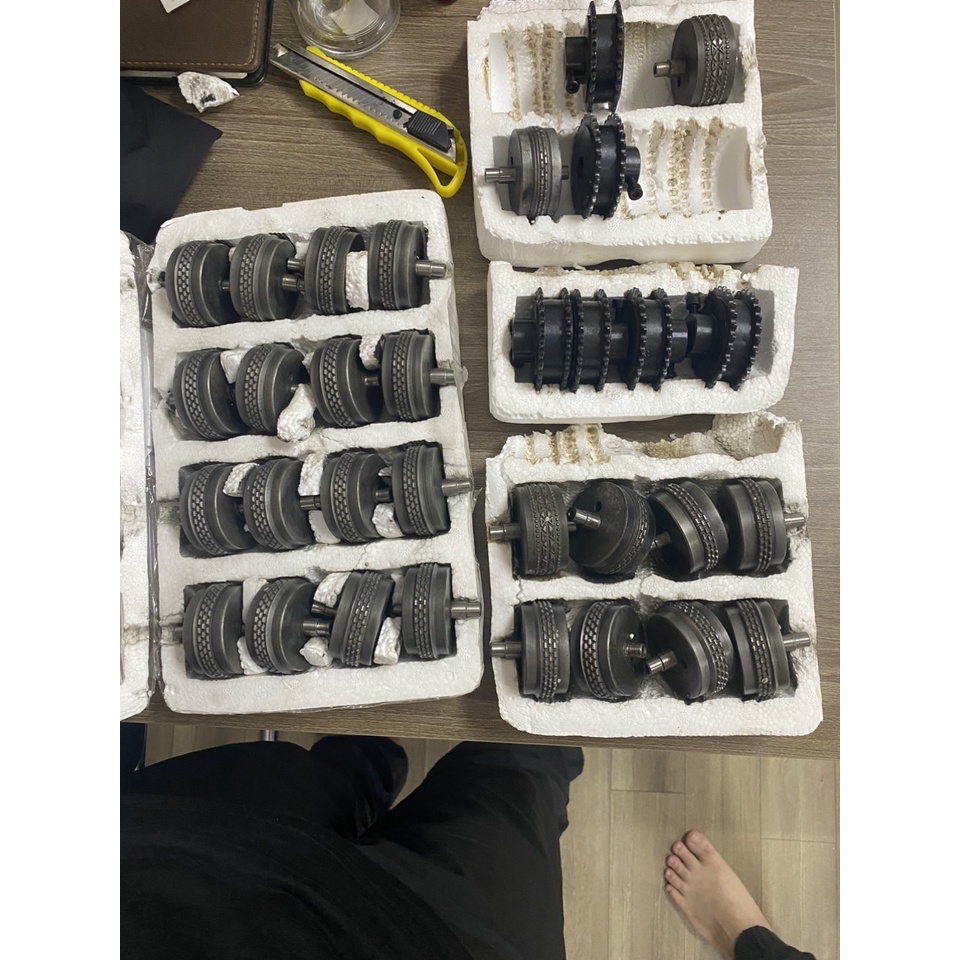 MẶT NGUYỆT MÁY CÁN LAI DẬP LAI CHÂN RÈM CỬA