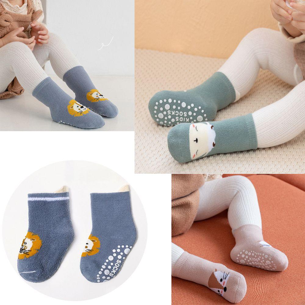 Đôi Vớ Giữ Ấm Chống Trượt Bằng Vải Cotton In Hoạt Hình Dành Cho Trẻ Em