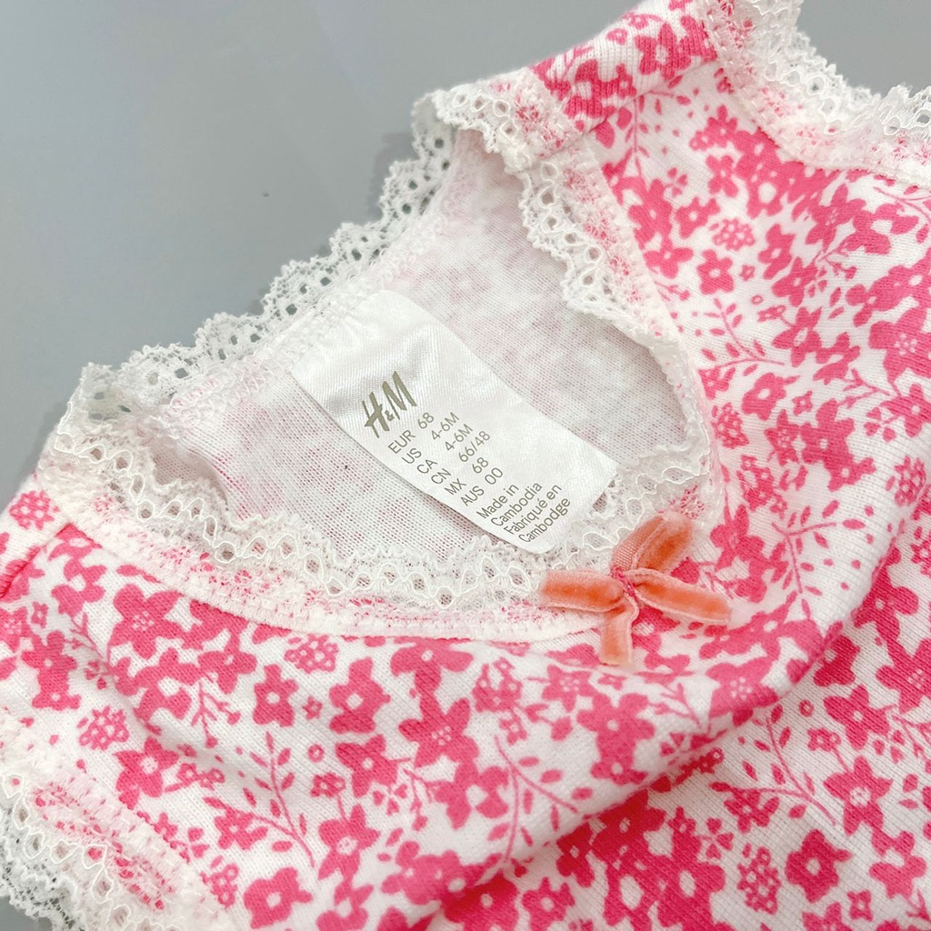 Bodysuit 3 Lỗ Bé Gái HM - Trắng Hoa