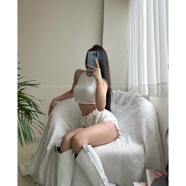 Thun croptop cổ tròn lót mút - Quần short jean rách