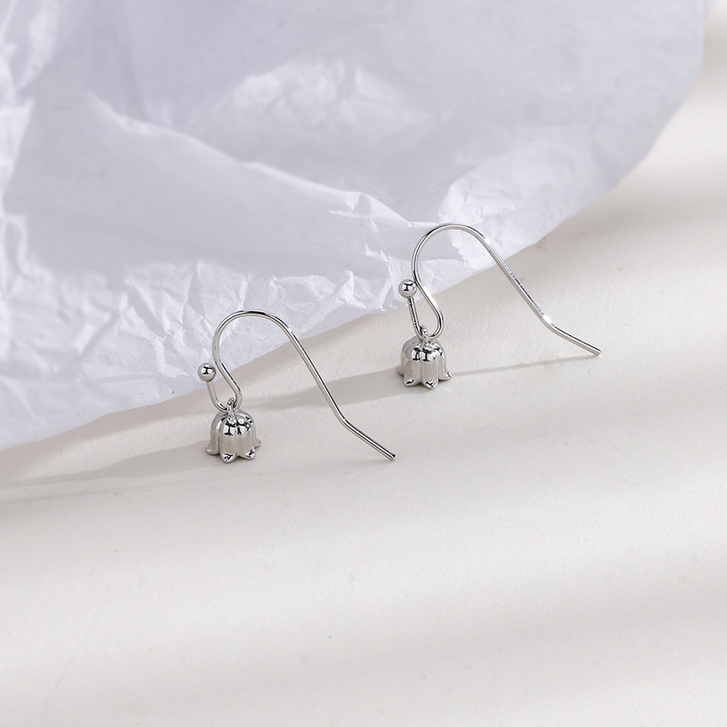 Hoa tai Stud kiểu Pháp cổ điển Lily of the Valley Crochet Hàn Quốc Hoa tai Stud thanh lịch mới của phụ nữ Hoa tai Stud của phụ nữ Trang sức mùa thu và mùa đông của phụ nữ