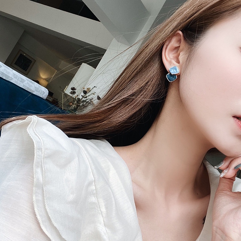 Khuyên tai kẹp không bấm lỗ chốt cố định K142 bằng hợp kim vàng hình khối dáng midi Leous Accessories