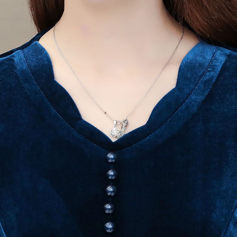 Va 'y Đầm Nhung Dáng Dài Qua Gối Phong Cách Phương Tây Thời Trang Mùa Thu 2021 Mới Mẻ Cho Phụ Nữ Trung Niên