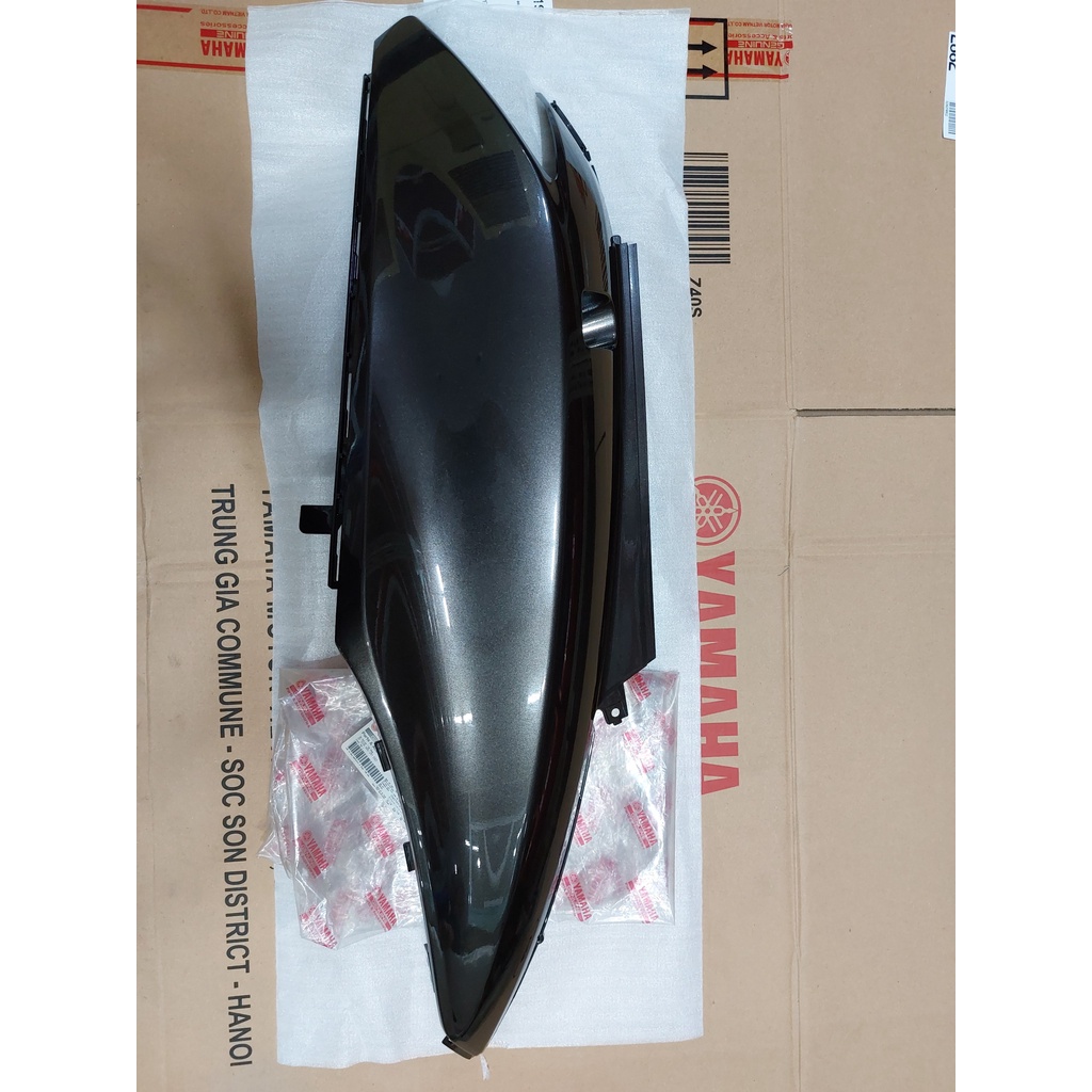 Ốp sườn bên phải xe Acruzo màu nâu sẫm 1282 Chính Hãng Yamaha
