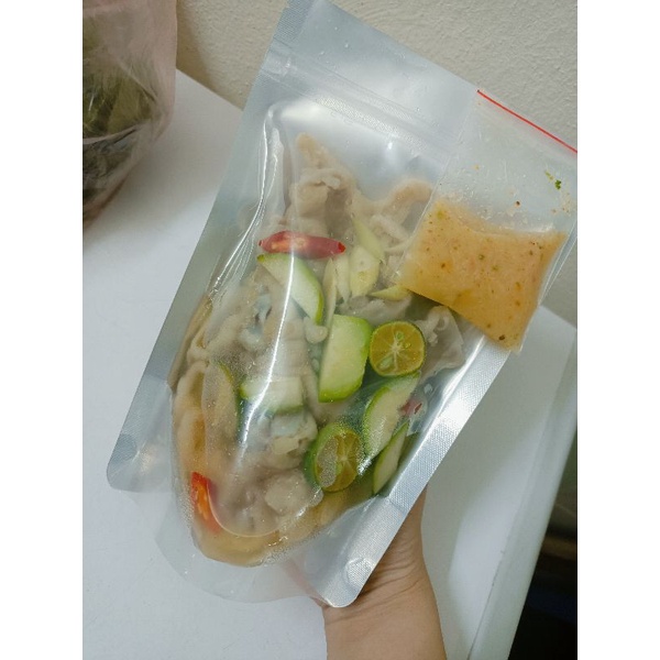CHÂN GÀ NGÂM SẢ TẮC, SỐT THÁI RÚT XƯƠNG