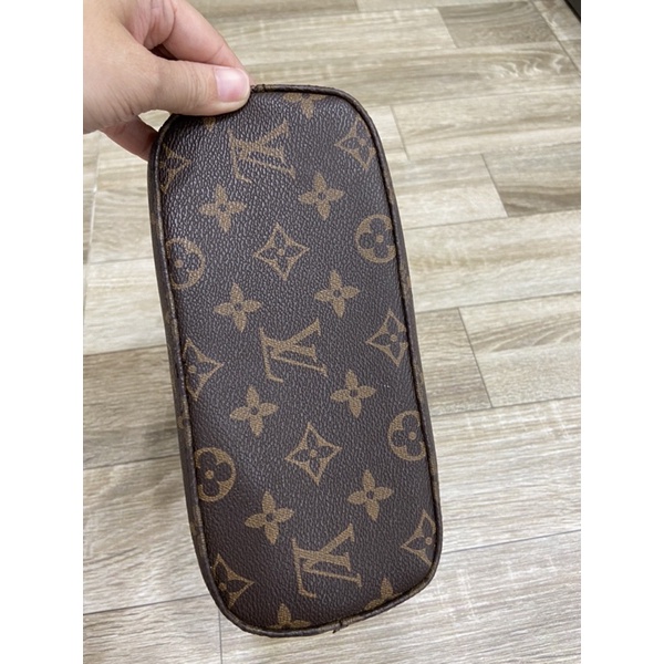 Túi si da thật LV