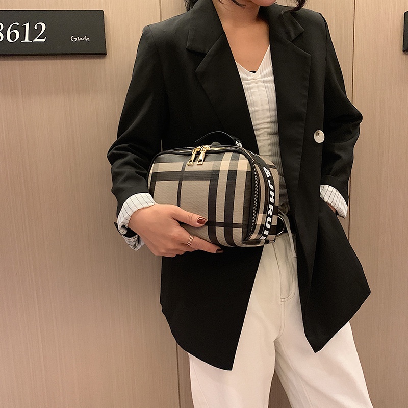 Túi Đựng Mỹ Phẩm Tiện Dụng Mang Đi Du Lịch Cho Bạn Gái