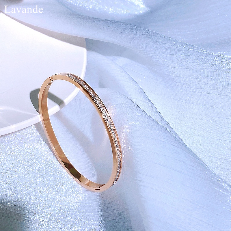 Vòng Tay Cặp Đôi Bằng Thép Titan Đính Kim Cương Nhẹ Cao Cấp Không Phai Khóa Mạ Vàng Thời Trang Đơn Giản U1V1T