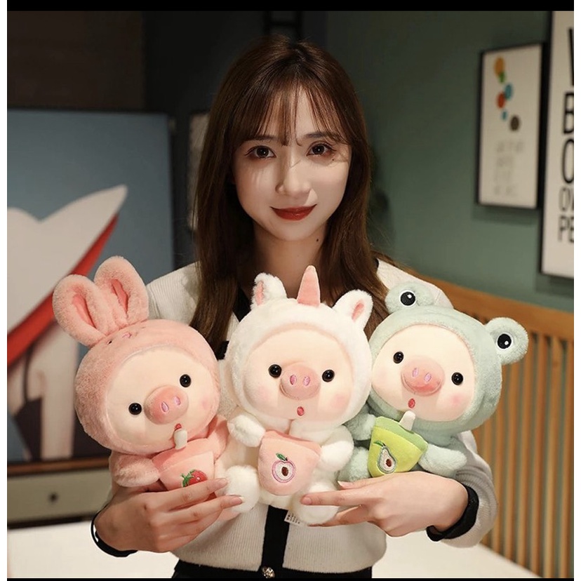 𝐇𝐎𝐓💥 Thú bông heo ôm uống trà sữa siêu đáng yêu 💥Gấu bông nhập ngoại