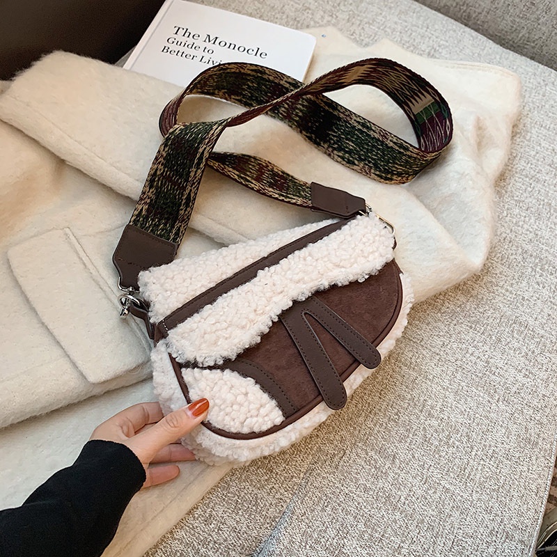 Túi Đeo Chéo Bằng Lông Cừu Phong Cách Hàn Quốc Cho Nữ