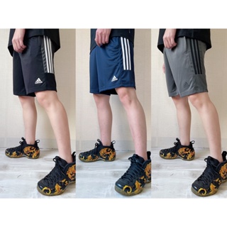 Image of 【Ayllon】Adidas 男版 休閒運動 透氣排汗 三線 拉鍊口袋 短褲 (薄款) 褲
