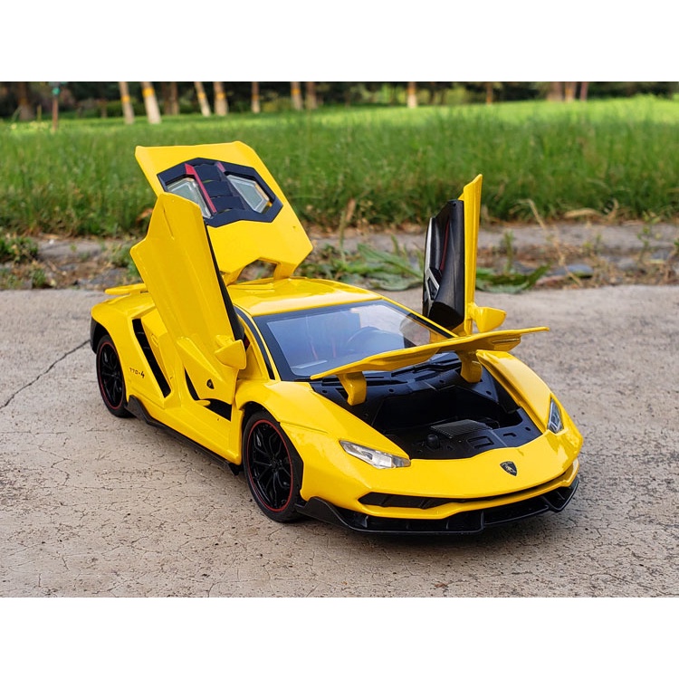 Xe mô hình hợp kim Lamborghini LP770 tỉ lệ 1:24