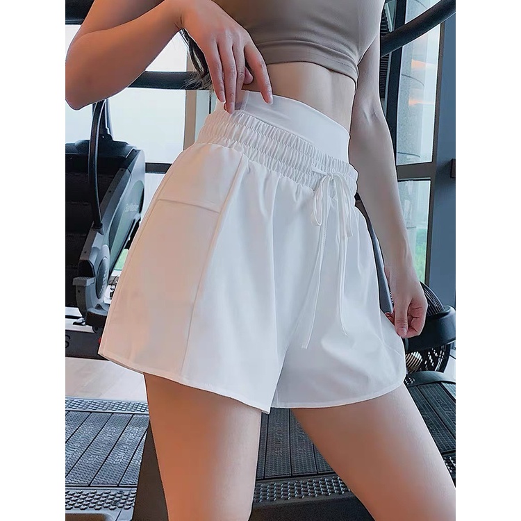 Quần short hai cạp Kaka