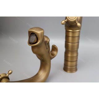 Vòi lavabo cổ điển EV-2010