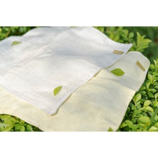 Khăn Mặt tơ tằm 3 lớp màu vàng CỔ CHẤT SILK kích thước 30x45 mềm mại 100% tự nhiên, thích hợp cho cả trẻ sơ sinh