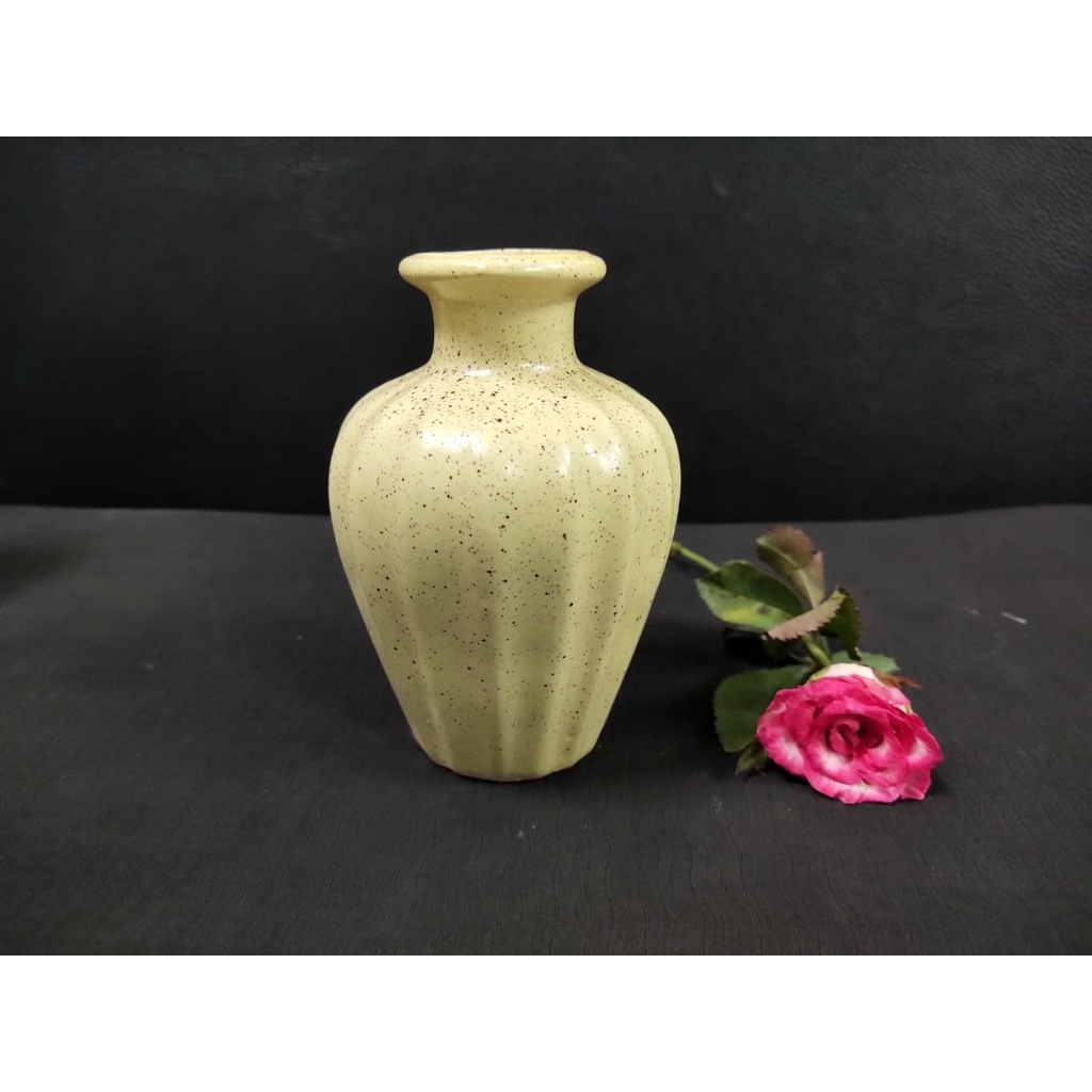 Lọ hoa, Bình hoa mini gốm sứ Bát Tràng men màu vàngtrang trí nhà cửa cực xinh