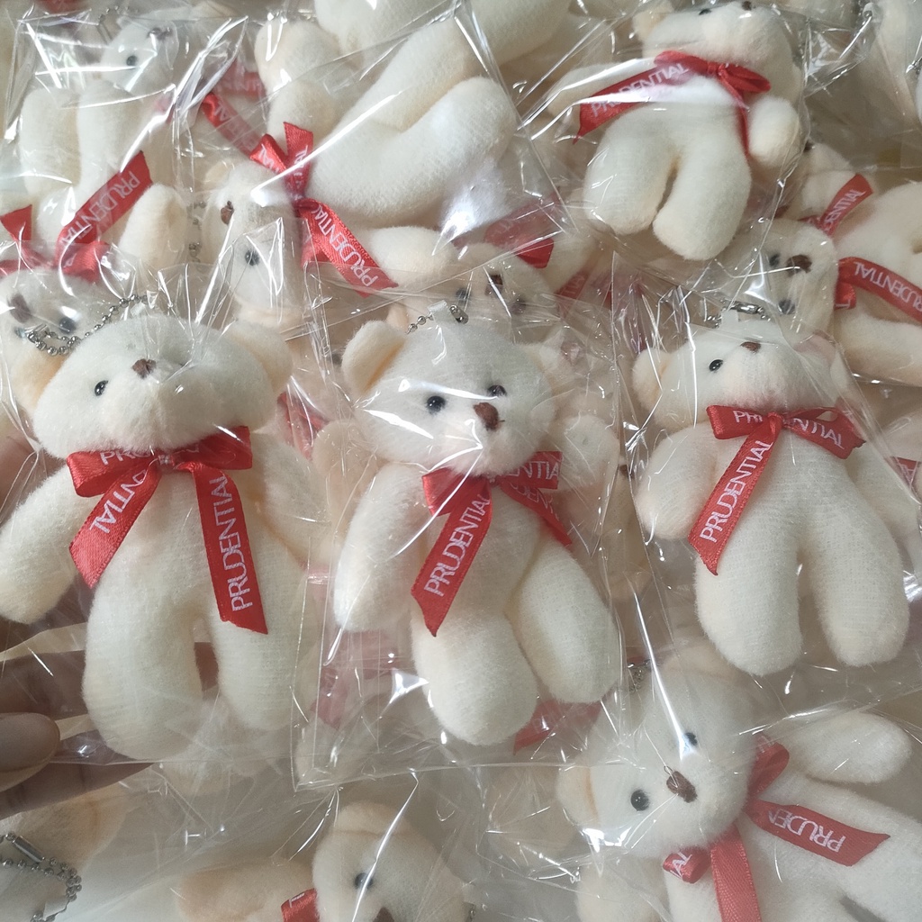 Móc khóa gấu bông in logo bảo hiểm Prudential.