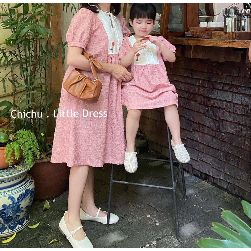 Đầm Mẹ Và Bé Gái Ngắn Tay Mix Hoa Thêu